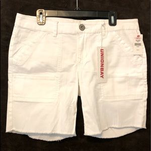 UNIONBAY NWT white shorts, juniors size 13